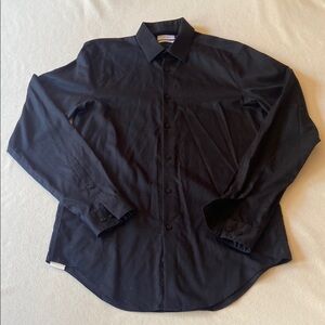 Calvin Klein Men’s Black Dress Shirt Slim Fit no iron 15” / 34-35